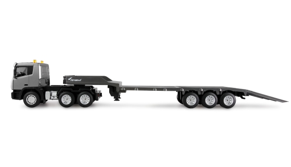 22674 G836E Zugmaschine mit Tieflader 1:24 RTR